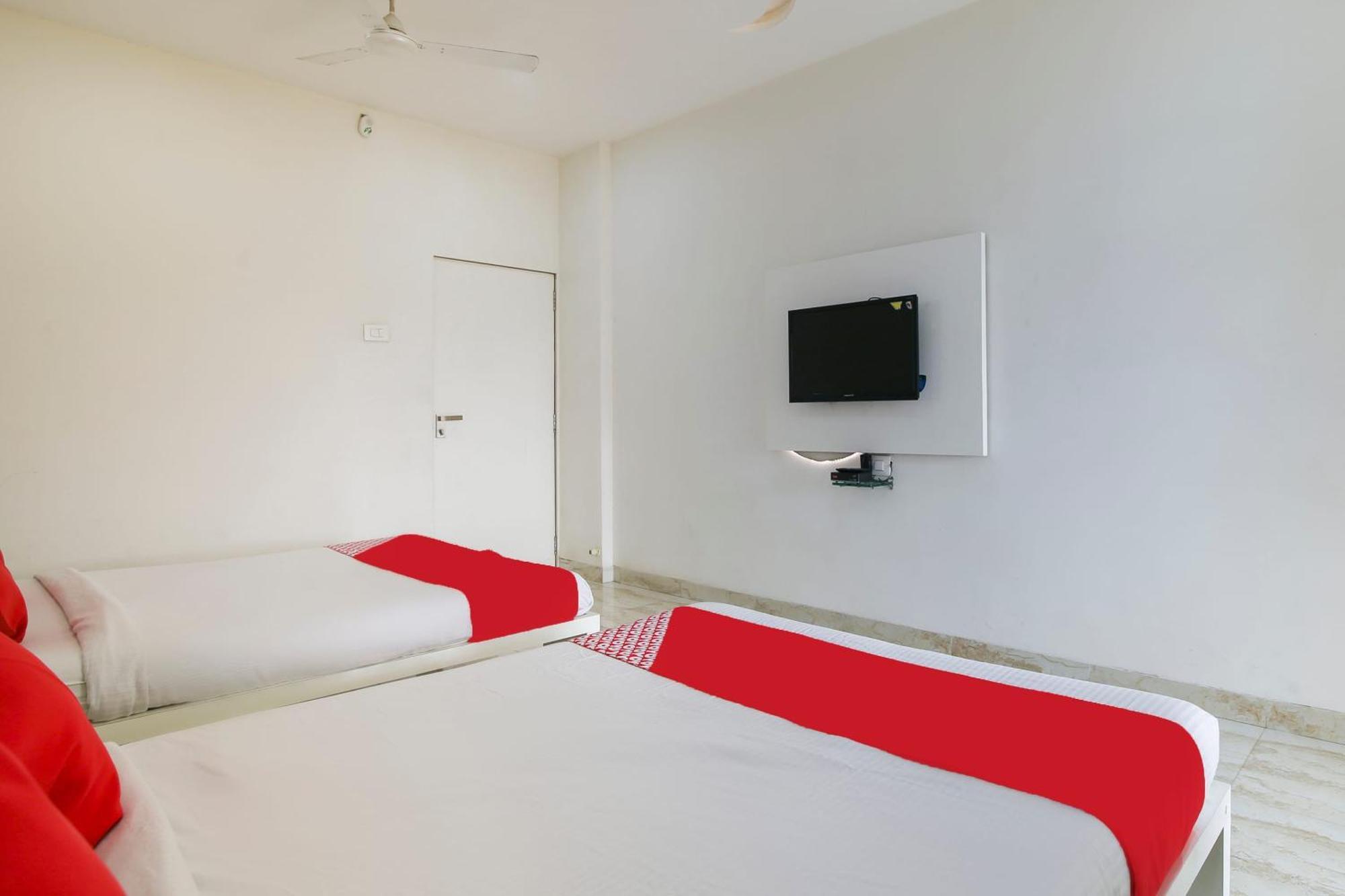 Hotel O Shiv Vatika Banquet & Rooms Bhatha Экстерьер фото