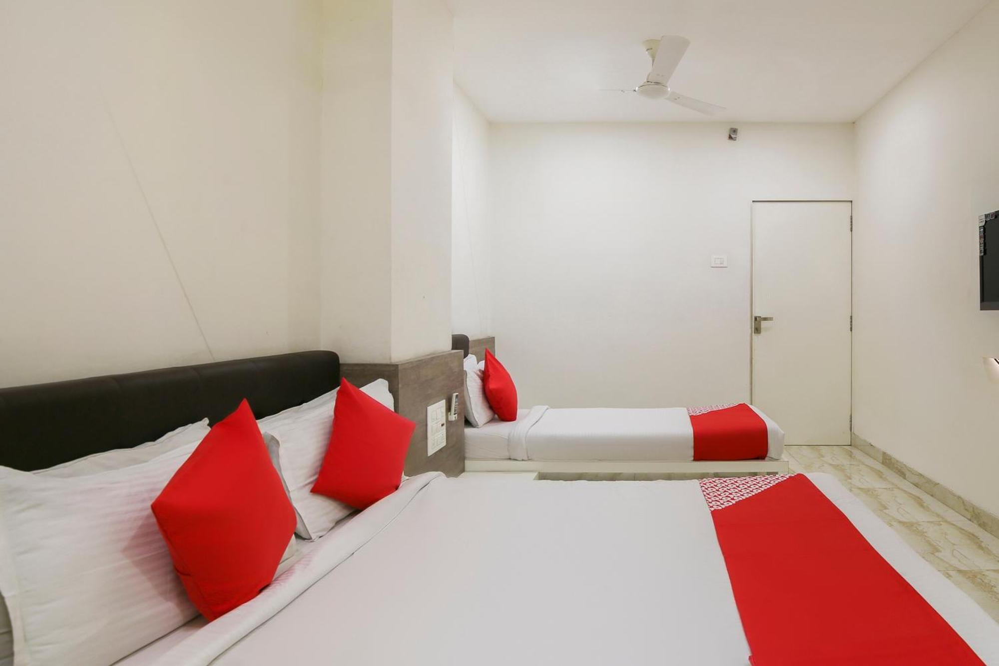 Hotel O Shiv Vatika Banquet & Rooms Bhatha Экстерьер фото